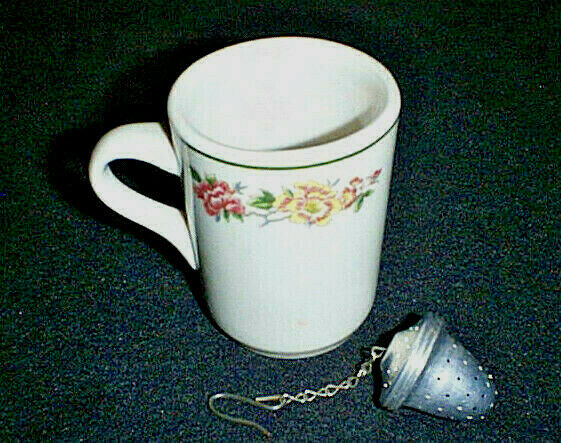 Vintage Shenango Pz-40 Diner Style Tea Cup Mug & Tea Ball Green Stripe & Flowers